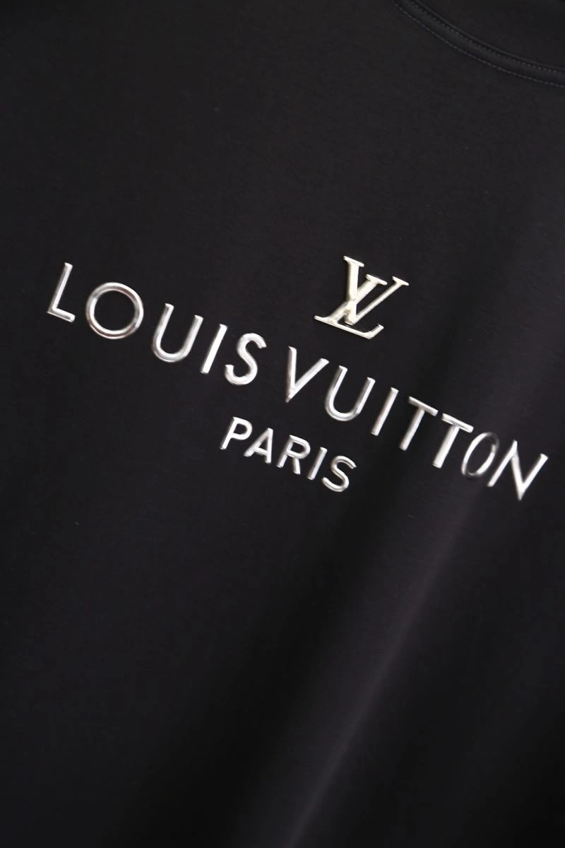 Louis Vuitton T-Shirts Durable 133321