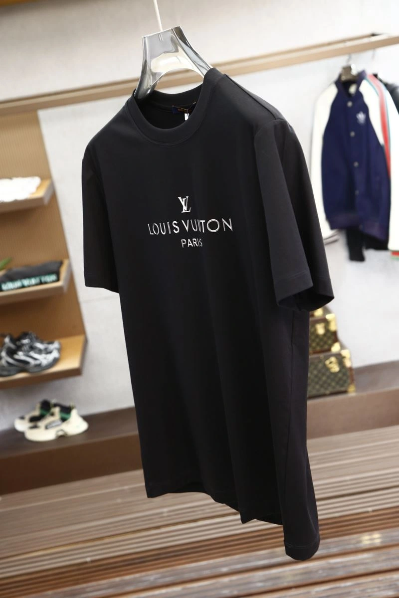 Louis Vuitton T-Shirts Durable 133321