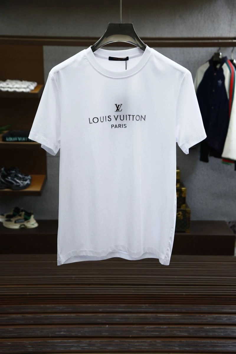Trendy Louis Vuitton T-Shirts 133320