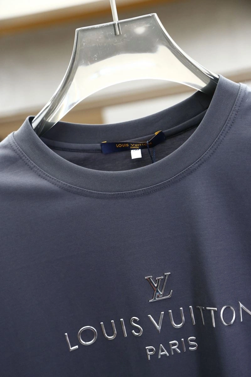 Trendy Louis Vuitton T-Shirts 133320