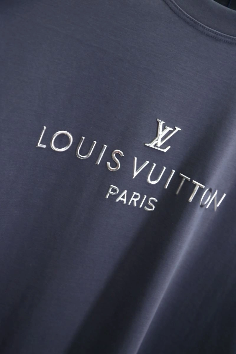 Trendy Louis Vuitton T-Shirts 133320