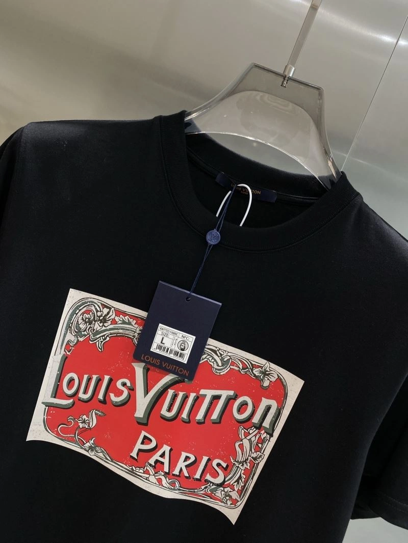 Breathable Louis Vuitton T-Shirts 133330