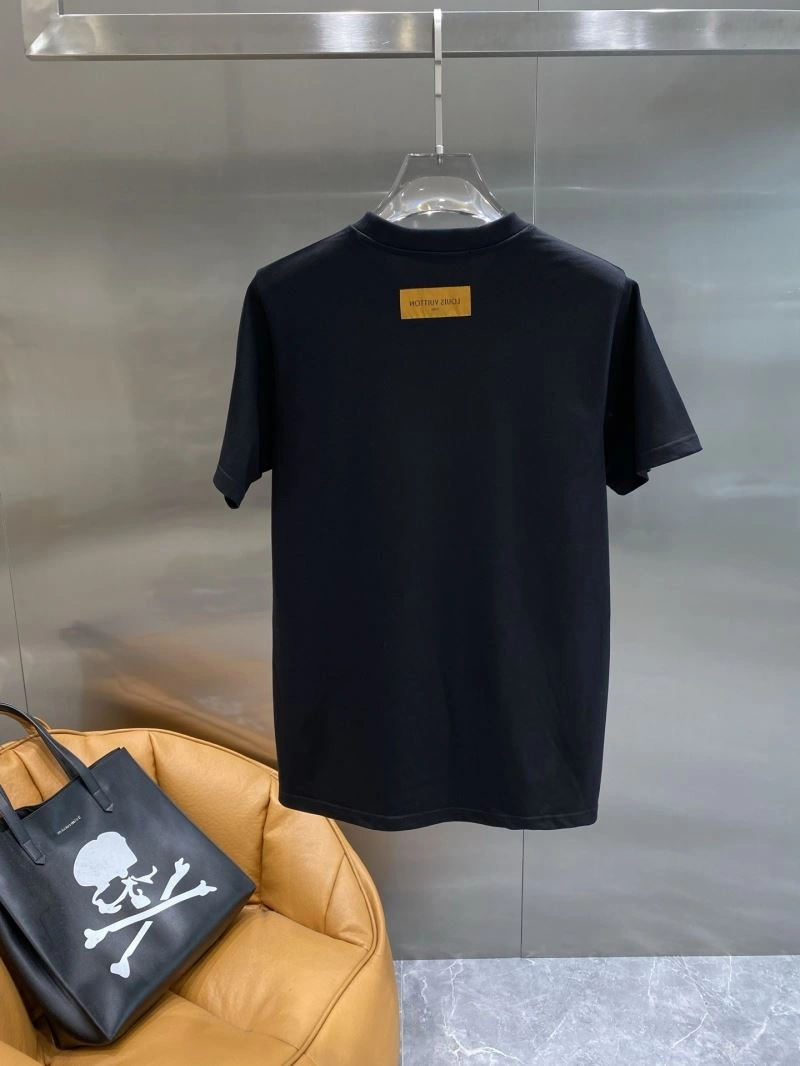 Breathable Louis Vuitton T-Shirts 133330