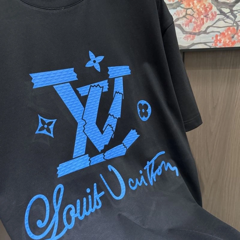 Louis Vuitton T-Shirts Trendy 133333