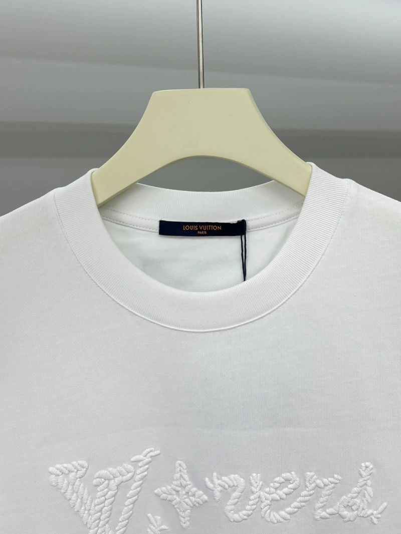 Louis Vuitton T-Shirts Stylish 133312