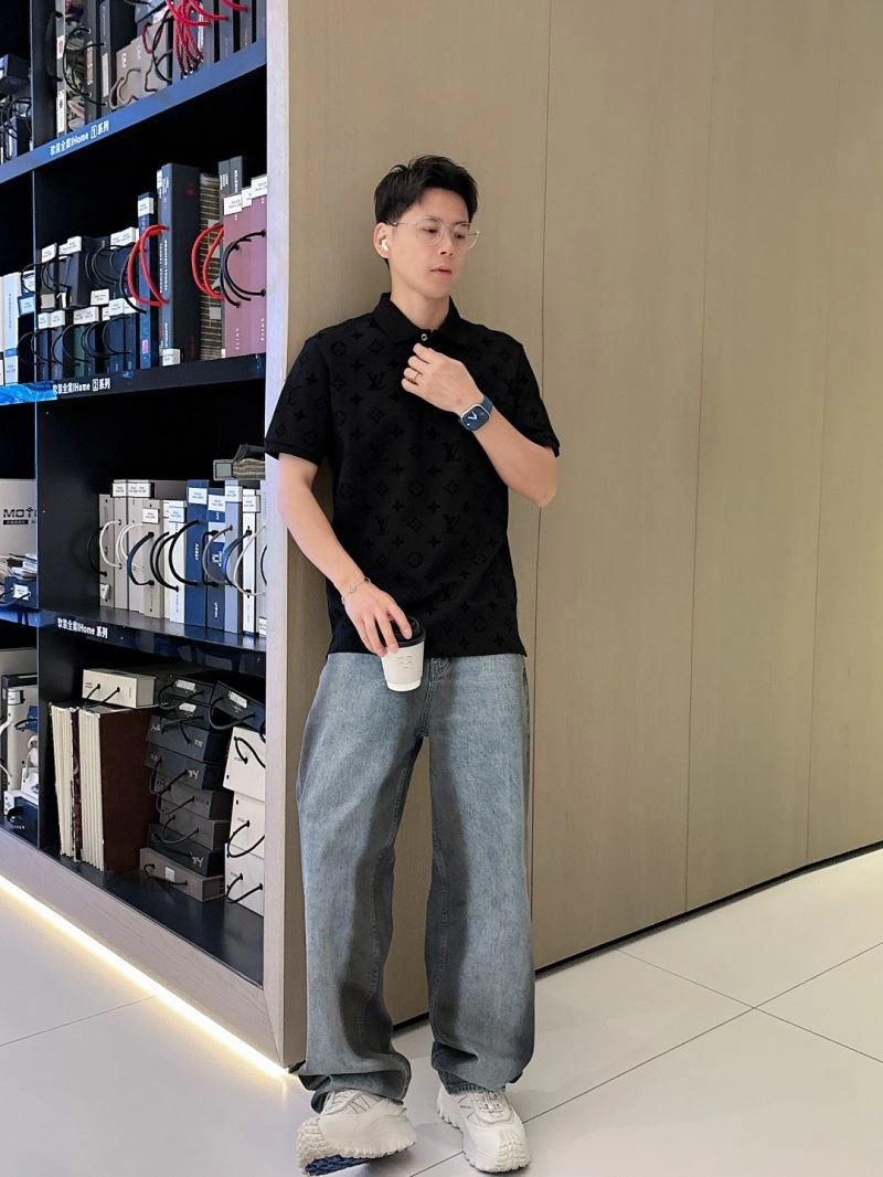 Louis Vuitton T-Shirts Trendsetting 133288