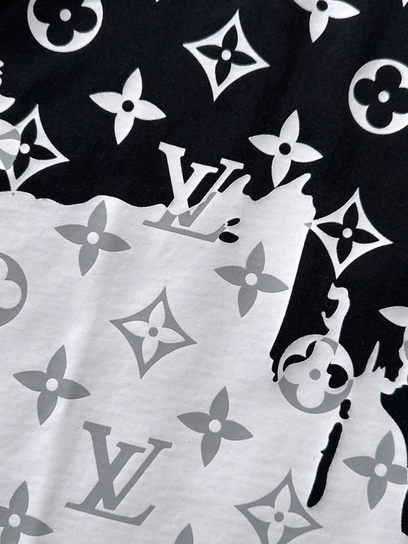 Louis Vuitton T-Shirts Durable 133284