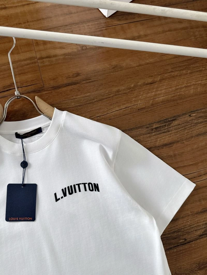 Louis Vuitton T-Shirts Durable 133292