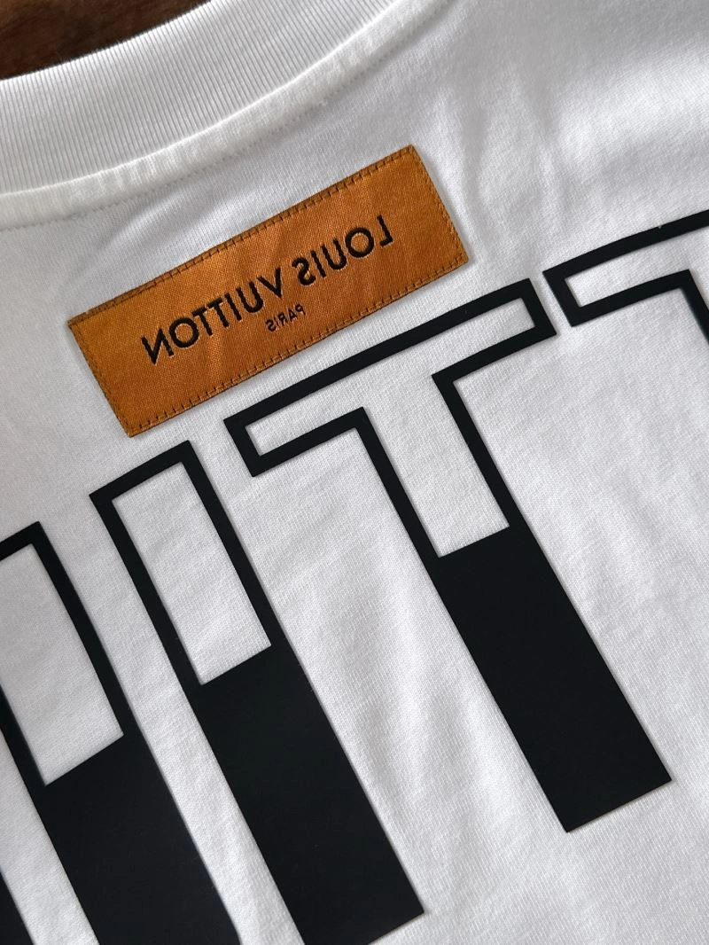 Louis Vuitton T-Shirts Durable 133292