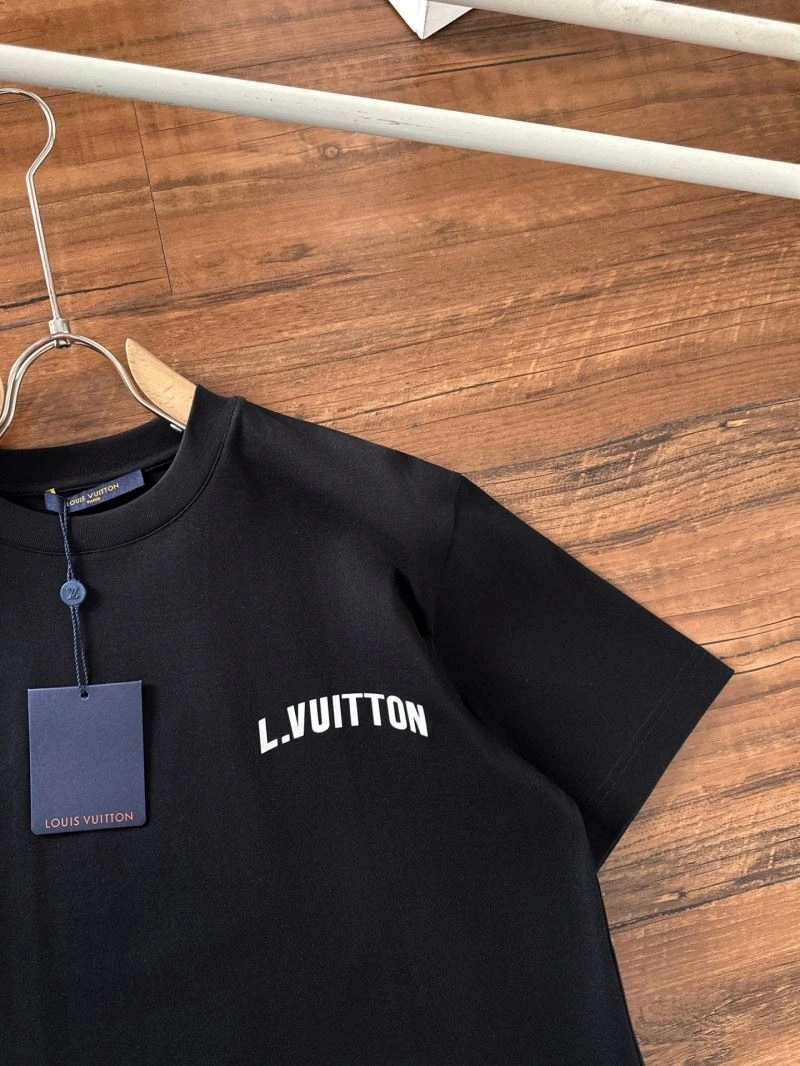 SoftTouch Louis Vuitton T-Shirts 133273