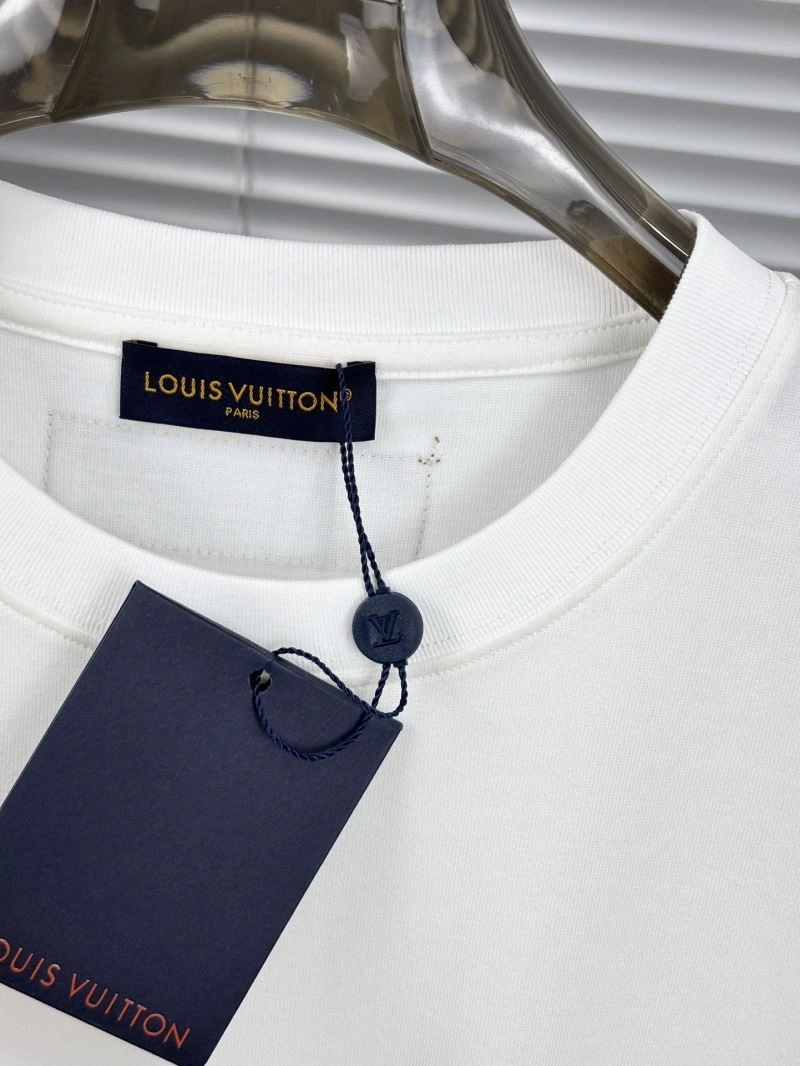 Louis Vuitton T-Shirts Comfortable 133285