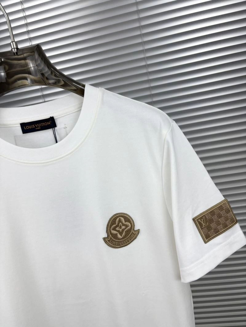 Louis Vuitton T-Shirts Comfortable 133285