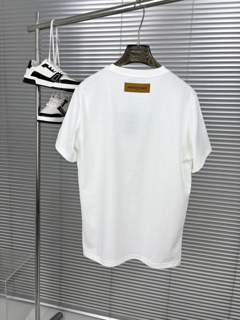Louis Vuitton T-Shirts Comfortable 133285
