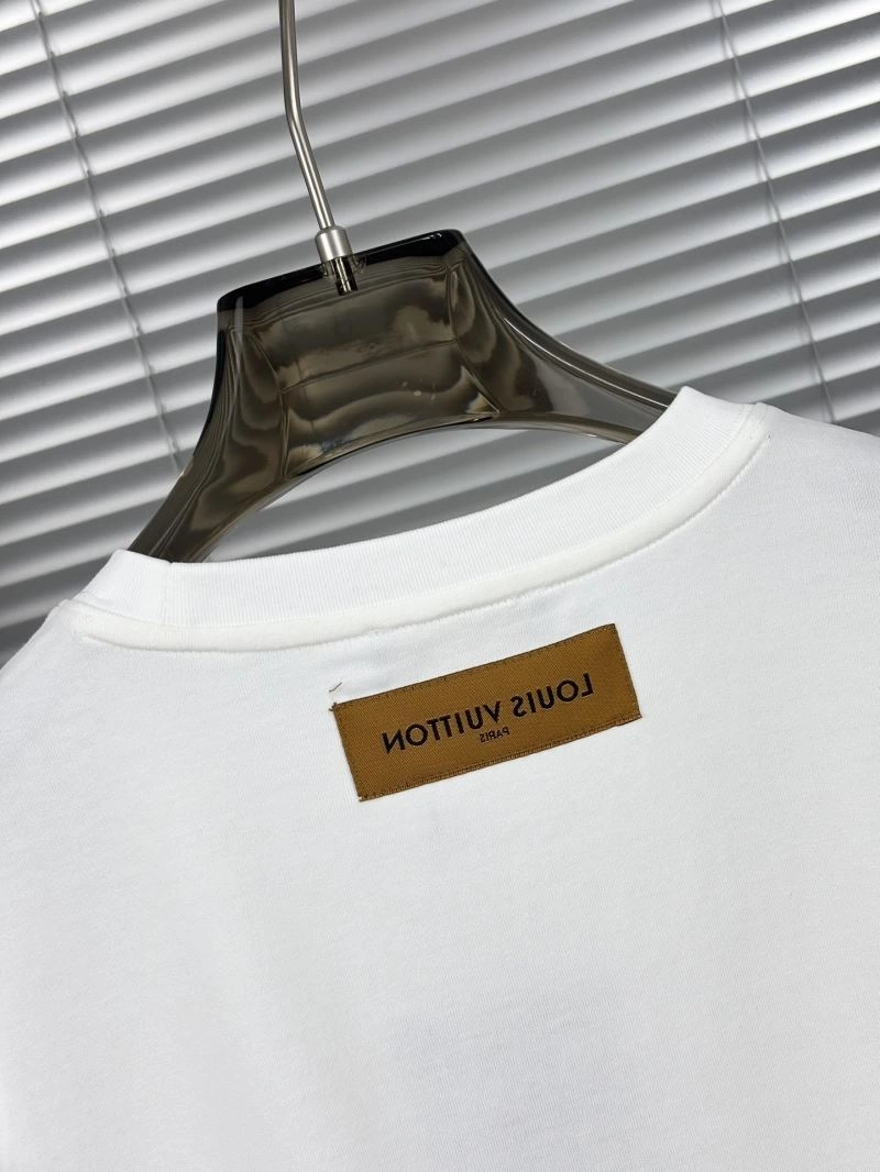 Louis Vuitton T-Shirts Comfortable 133285