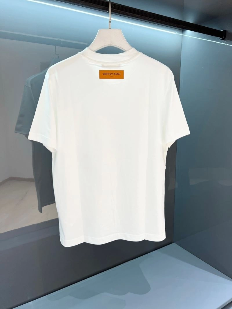 OdorResistant Louis Vuitton T-Shirts 133300