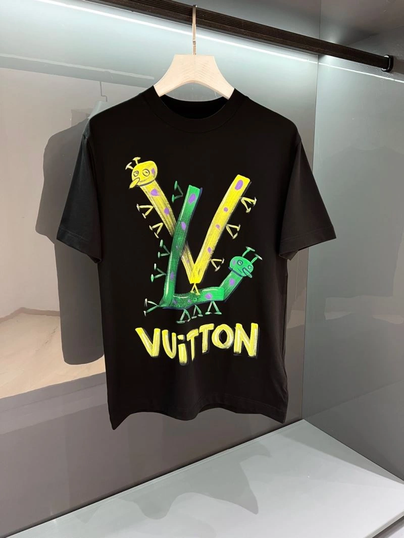 OdorResistant Louis Vuitton T-Shirts 133300