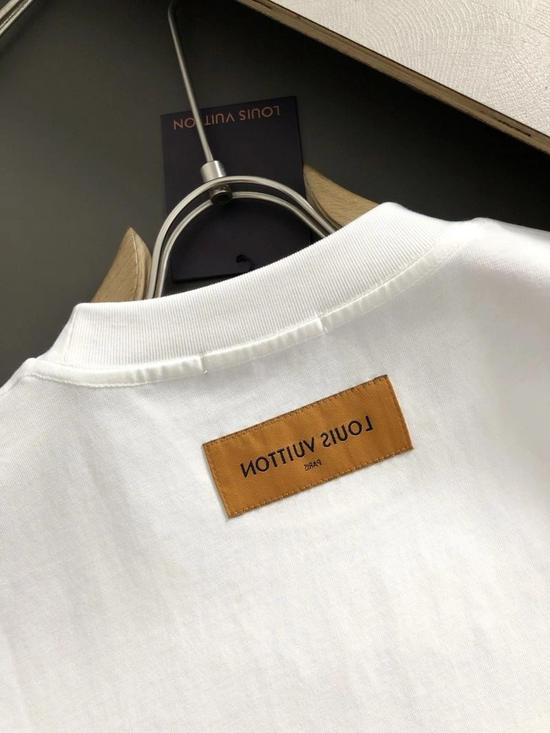 NewStyle Louis Vuitton T-Shirts 133290