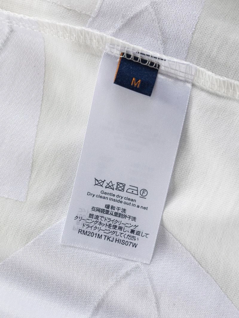 SmoothTexture Louis Vuitton T-Shirts 133298
