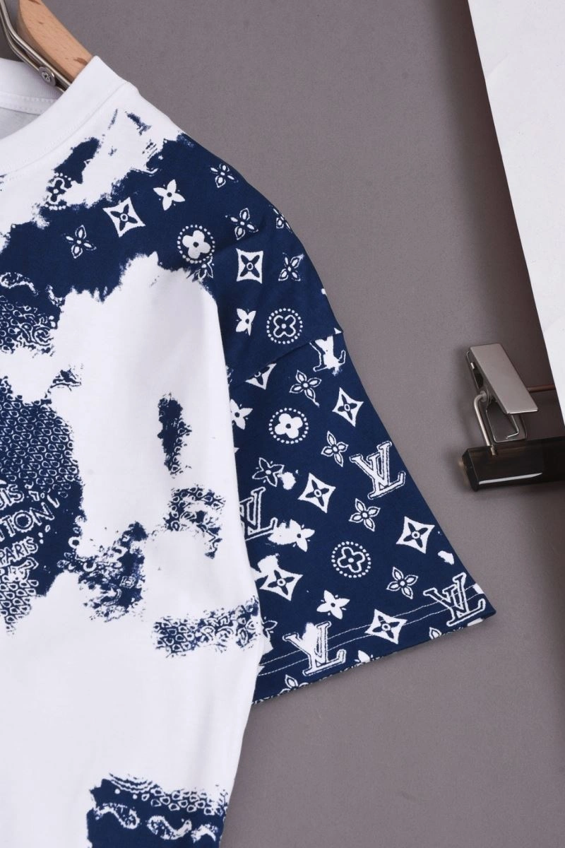 Louis Vuitton T-Shirts Snug 133293
