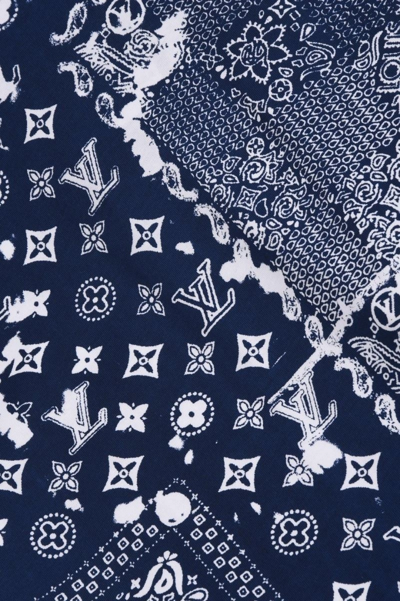 Louis Vuitton T-Shirts Snug 133293