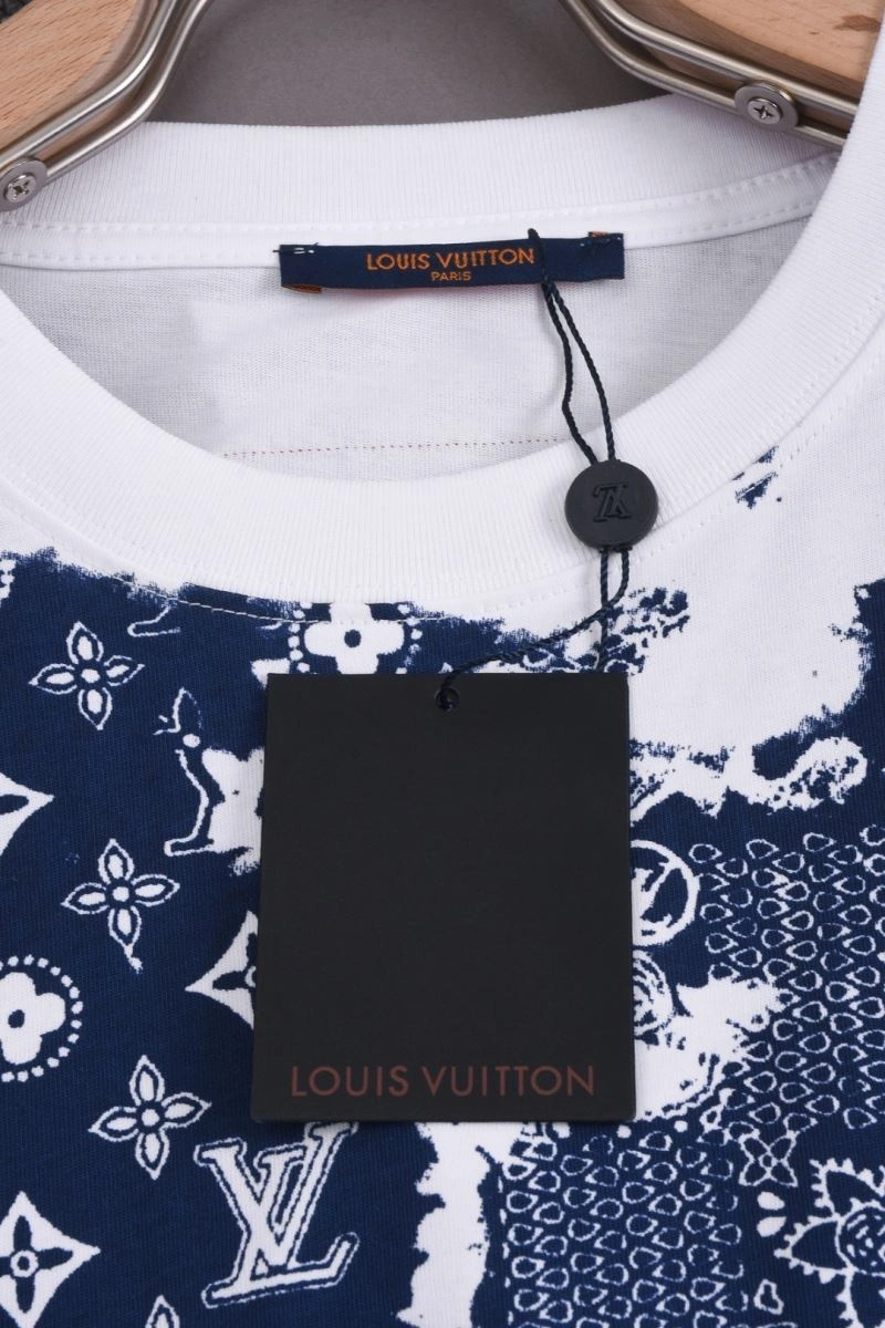 Louis Vuitton T-Shirts Snug 133293