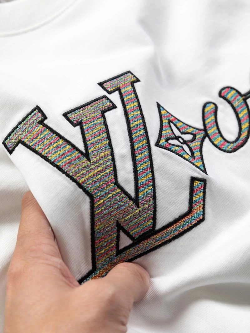 Louis Vuitton T-Shirts Affordable 133271