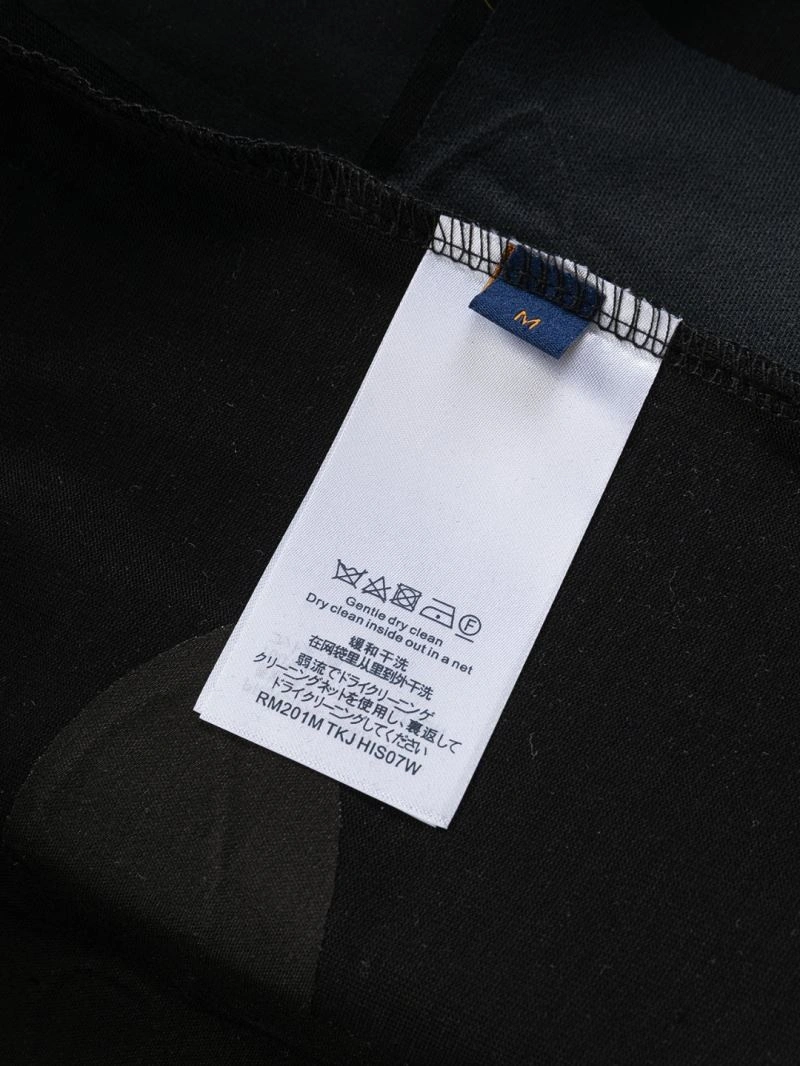 Snug Louis Vuitton T-Shirts 133302