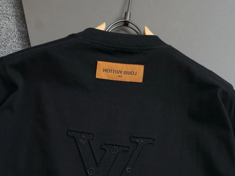 Louis Vuitton T-Shirts DailyWear 133297