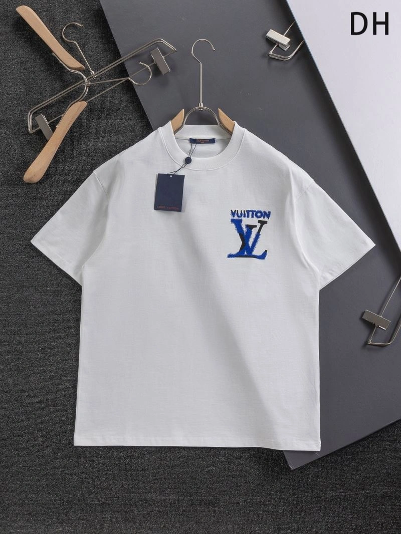 Louis Vuitton T-Shirts Functional 133270