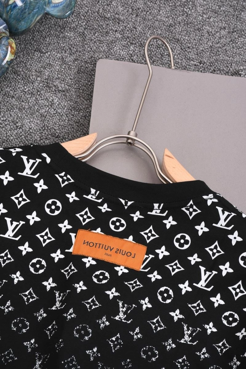 Louis Vuitton T-Shirts Reliable 133269