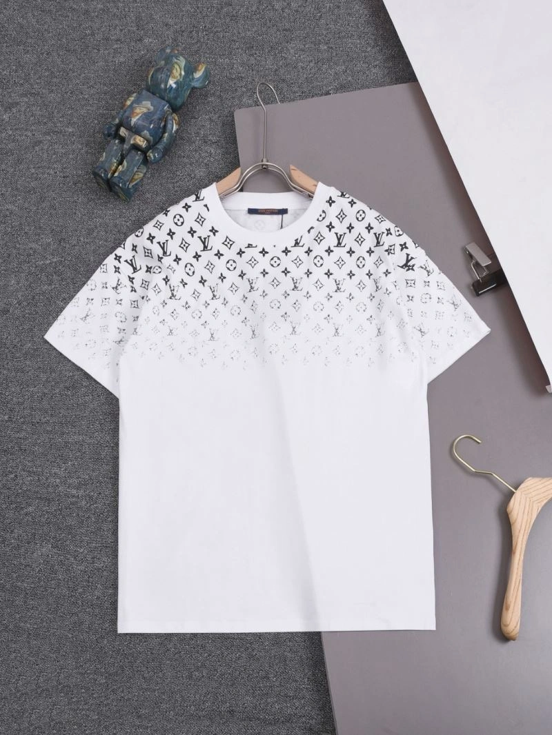 WeatherProof Louis Vuitton T-Shirts 133266