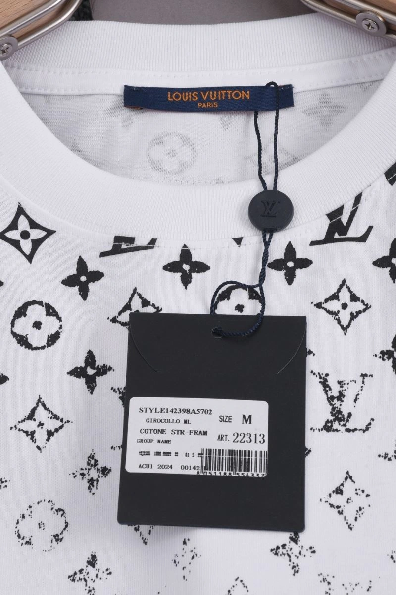 WeatherProof Louis Vuitton T-Shirts 133266