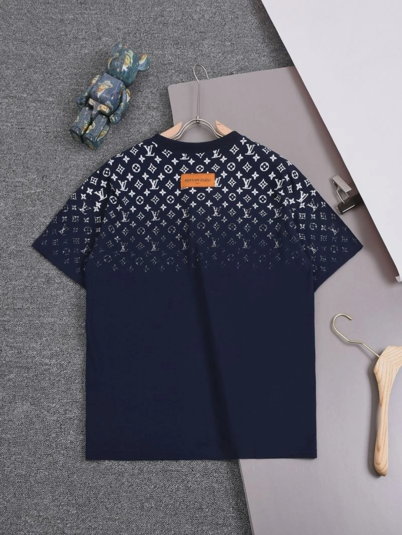 Functional Louis Vuitton T-Shirts 133267