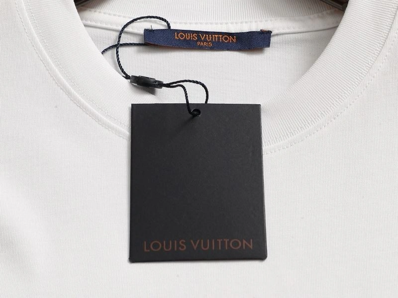 Louis Vuitton T-Shirts Affordable 133262