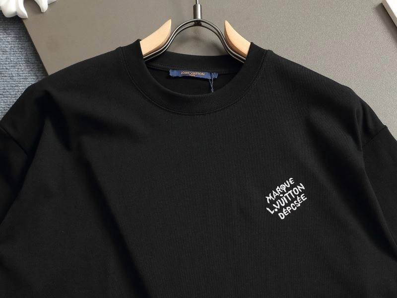 Louis Vuitton T-Shirts EyeCatching 133255