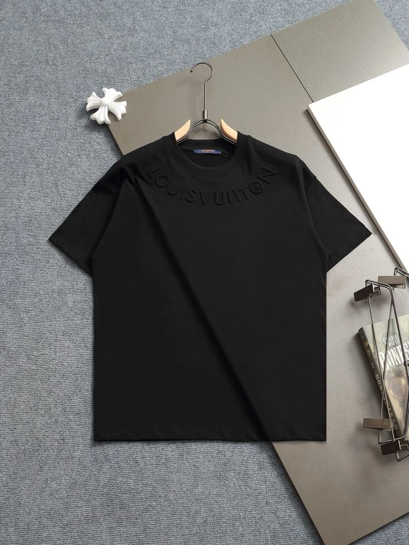 Louis Vuitton T-Shirts Refined 133256