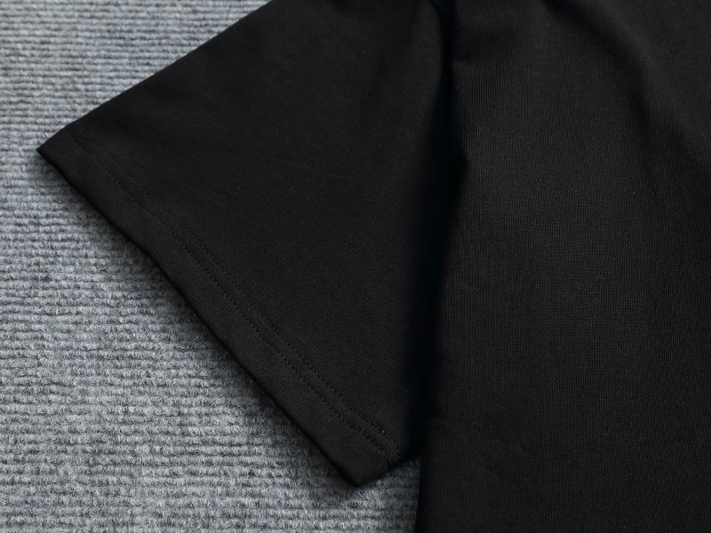 Louis Vuitton T-Shirts Refined 133256