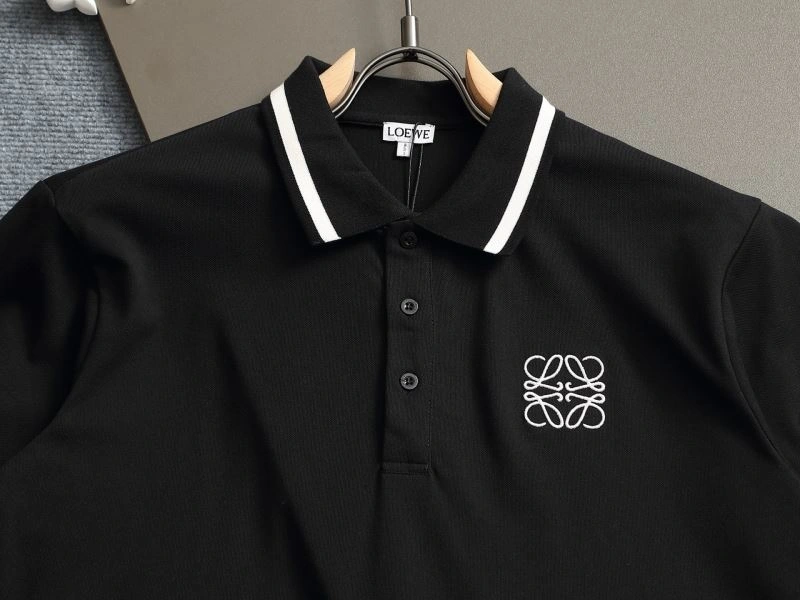 Bold Louis Vuitton T-Shirts 133237