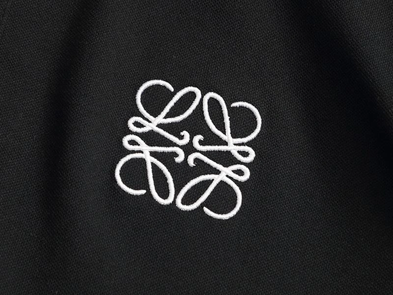 Bold Louis Vuitton T-Shirts 133237