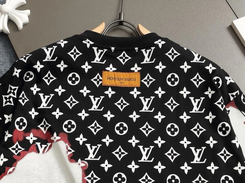 Louis Vuitton T-Shirts HighQuality 133252