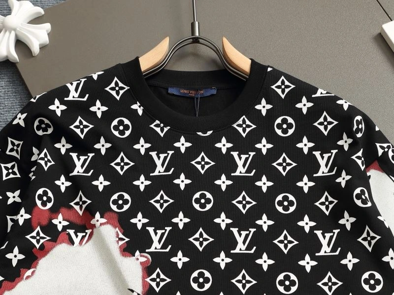 Louis Vuitton T-Shirts HighQuality 133252