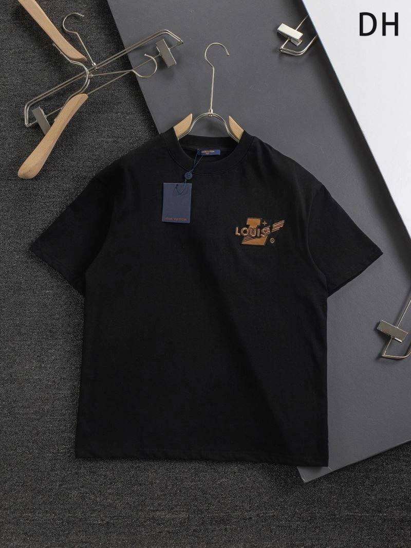 Stretchable Louis Vuitton T-Shirts 133261