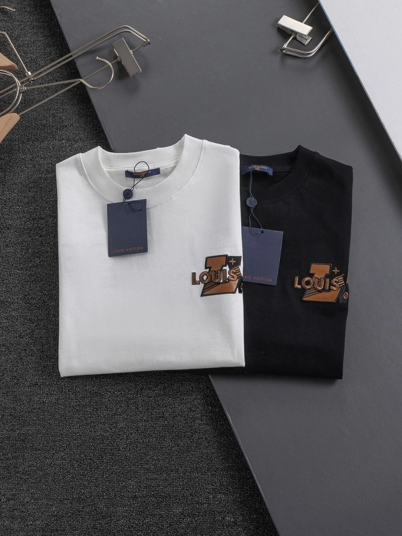 Stretchable Louis Vuitton T-Shirts 133261