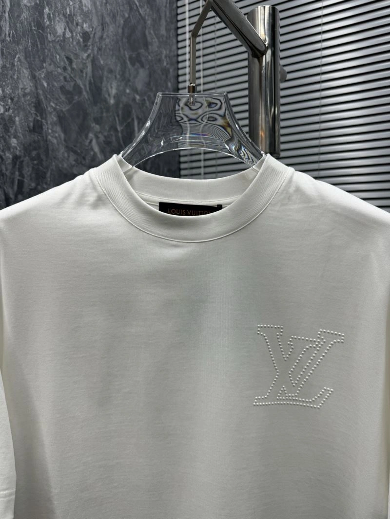 ComfortFit Louis Vuitton T-Shirts 133229