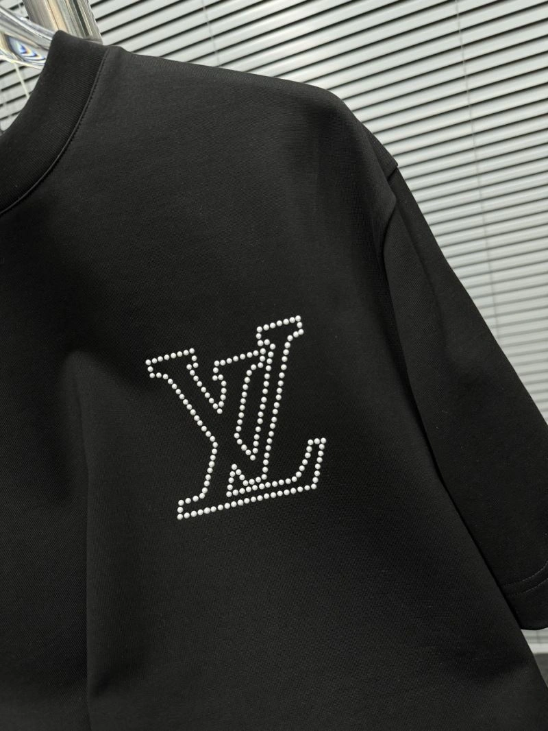 Louis Vuitton T-Shirts Breathable 133230