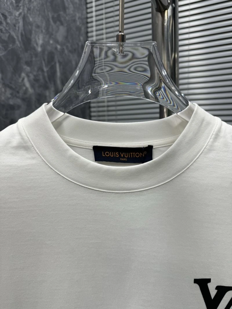 Louis Vuitton T-Shirts Contemporary 133235