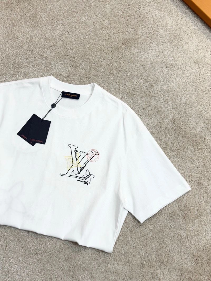 Louis Vuitton T-Shirts Soft 133243
