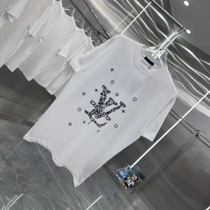 ModernLook Louis Vuitton T-Shirts 133223