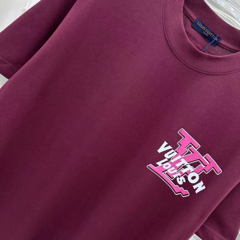 Versatile Louis Vuitton T-Shirts 133221