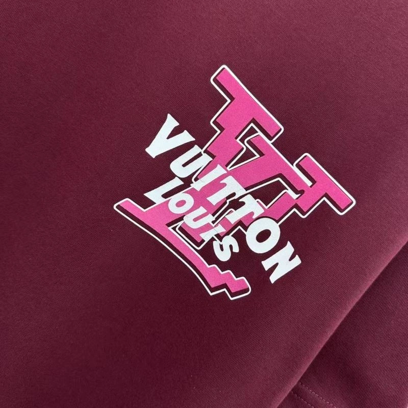 Versatile Louis Vuitton T-Shirts 133221